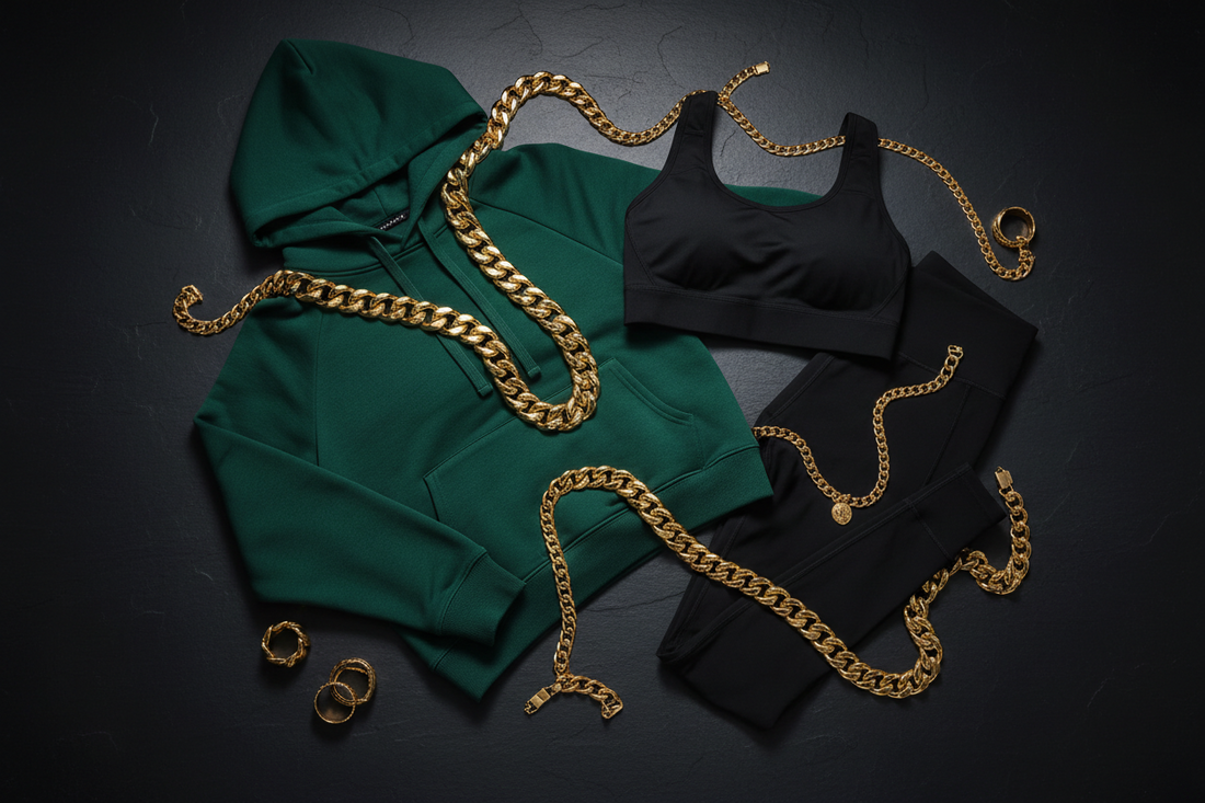 Las mejores cadenas de oro de nuestra tienda — Encuentra tu estilo