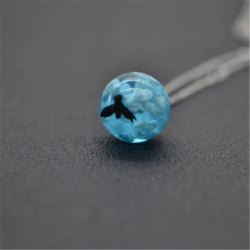 Manual Resin Ball Crescent Moon Chain Necklace Women Blue Sky White Cloud Necklace Fashion Jewelry Gift for Girlfriend Dropship