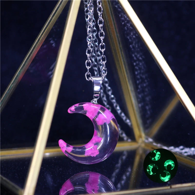 Manual Resin Ball Crescent Moon Chain Necklace Women Blue Sky White Cloud Necklace Fashion Jewelry Gift for Girlfriend Dropship