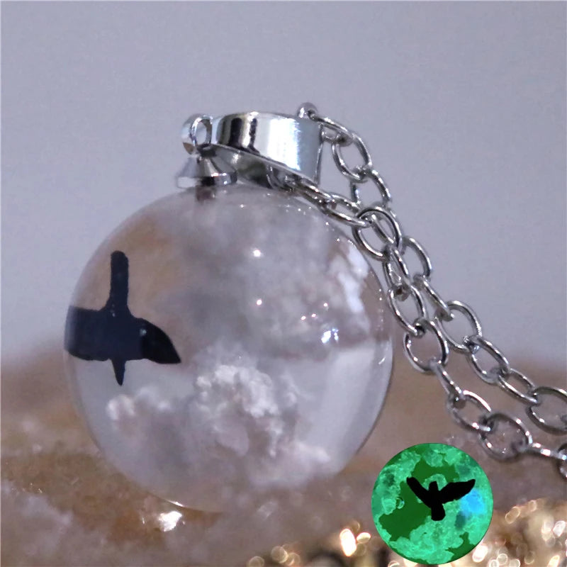 Manual Resin Ball Crescent Moon Chain Necklace Women Blue Sky White Cloud Necklace Fashion Jewelry Gift for Girlfriend Dropship