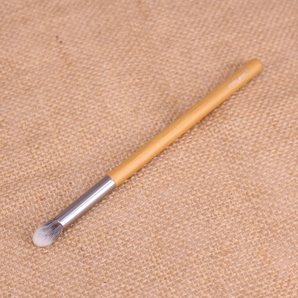 Professional Pointed Crease Brush Tapered Blending Brush Eyeshadow Cosmetics Beauty Tool Eyes Makeup  Applicator