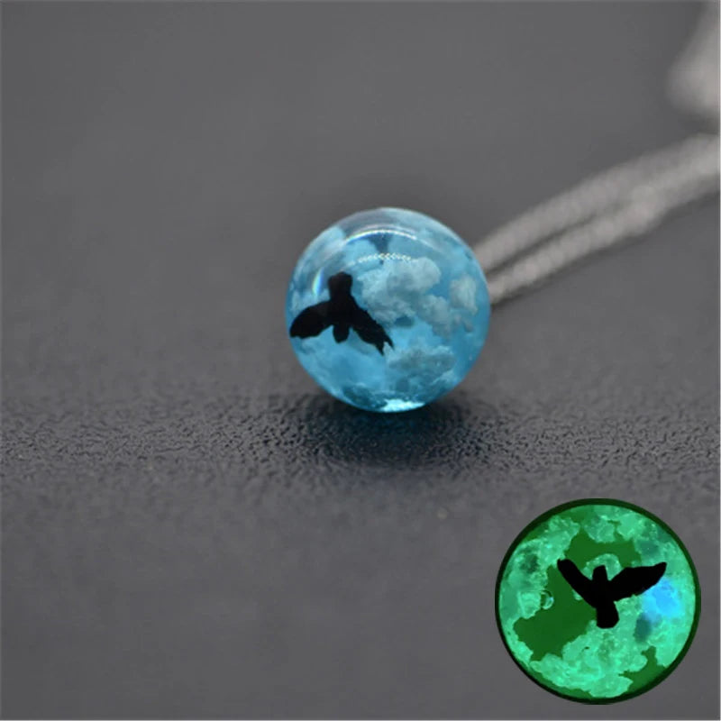 Manual Resin Ball Crescent Moon Chain Necklace Women Blue Sky White Cloud Necklace Fashion Jewelry Gift for Girlfriend Dropship