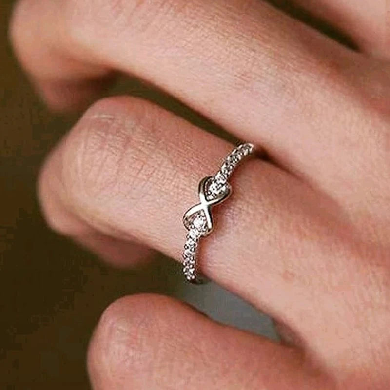 Huitan Hot Silver Plated Finger Ring for Women Infinity Sign Design Shiny CZ Accessories Birthday Gift Fashion Jewelry Wholesale