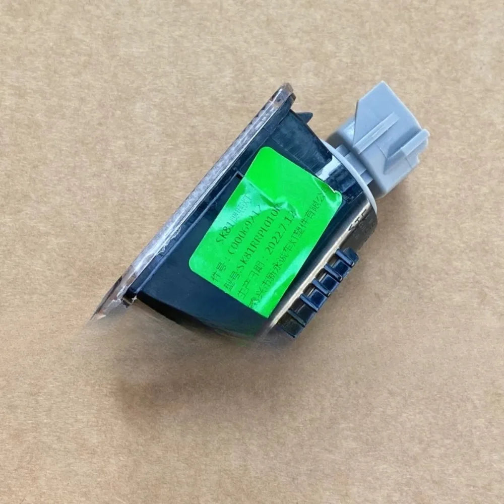 C00309678 License Plate Light Lamp Cover Left Right for Maxus T60 T70 T90 C00069211 C00069212  C00062229 C00062228 C00062229