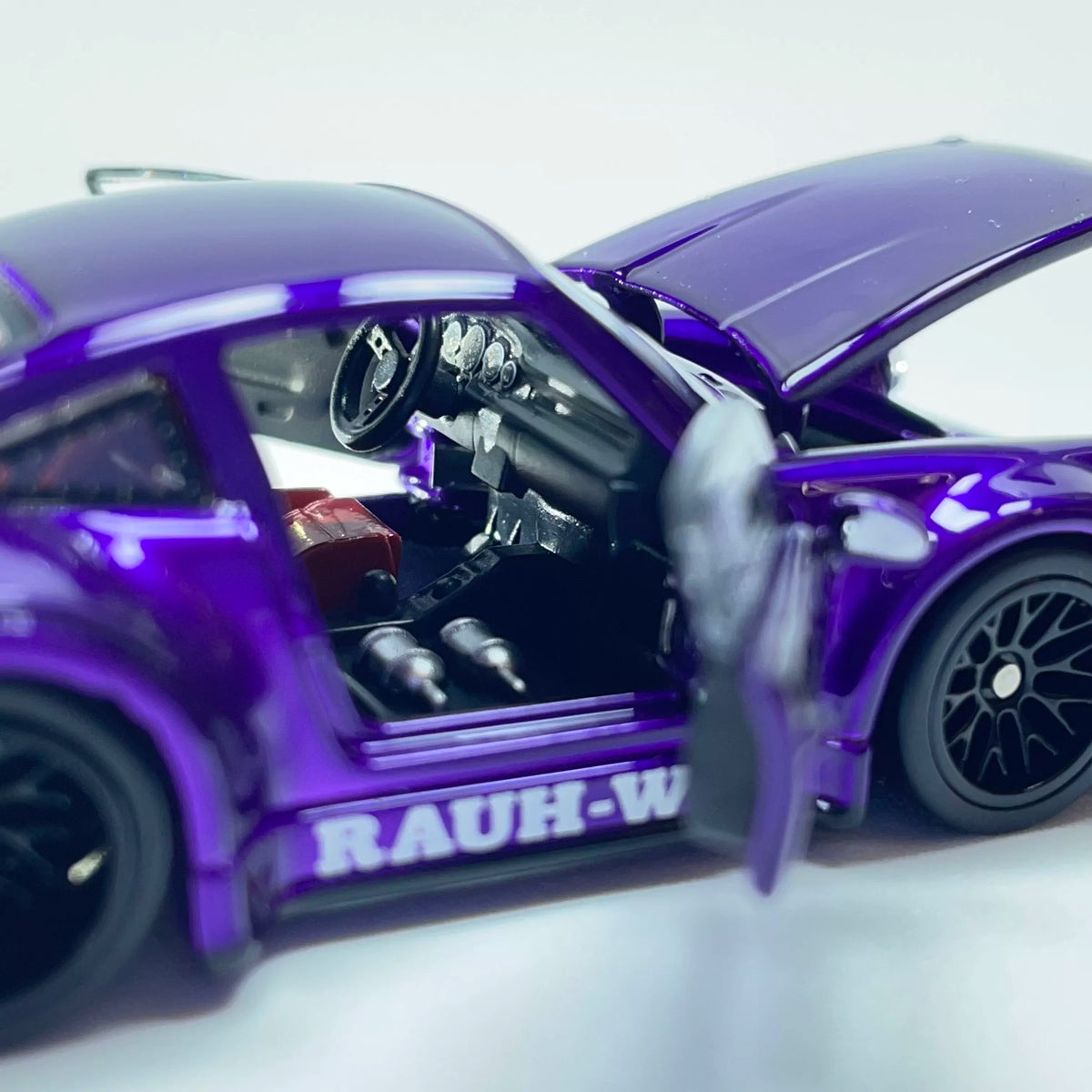 FG+TPC 1:64 Adults Hobby RWB 930 Diecast Model Car