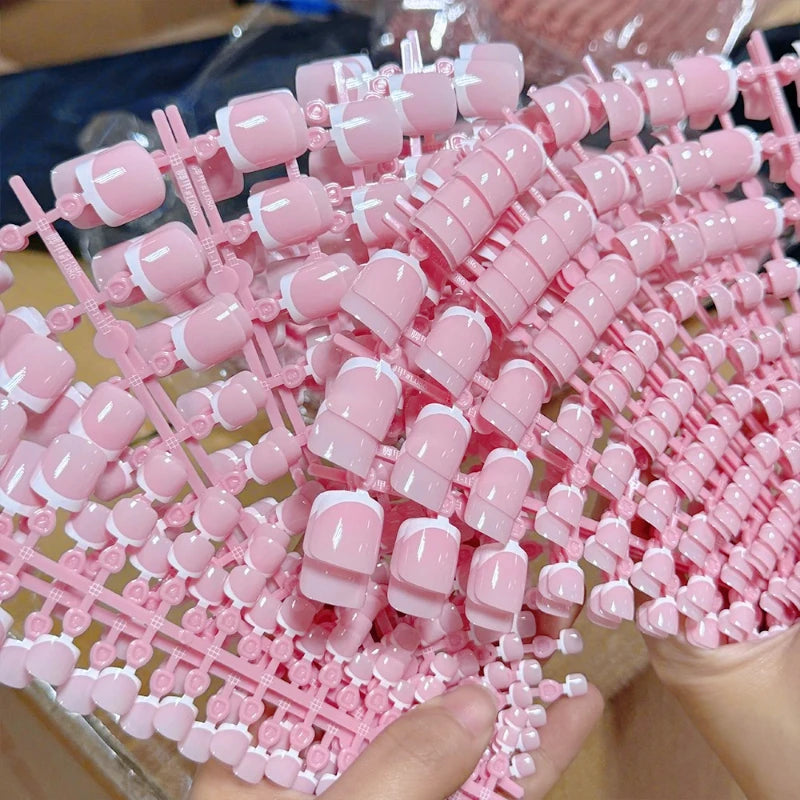 120pcs Short Square False Toe Nail Tips Pink French Soft Gel Press on Toenails White Edge Fake Toe Nails Full Cover Toe Nail Tip