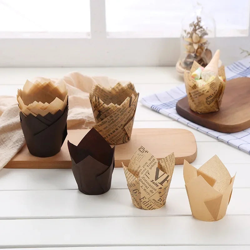 50pcs Newspaper Style Baking Cup Cupcake Liner Cupcake Wrapper Molde Cupcake Paper Cups Bakeware Tool for Wedding Birthday Party