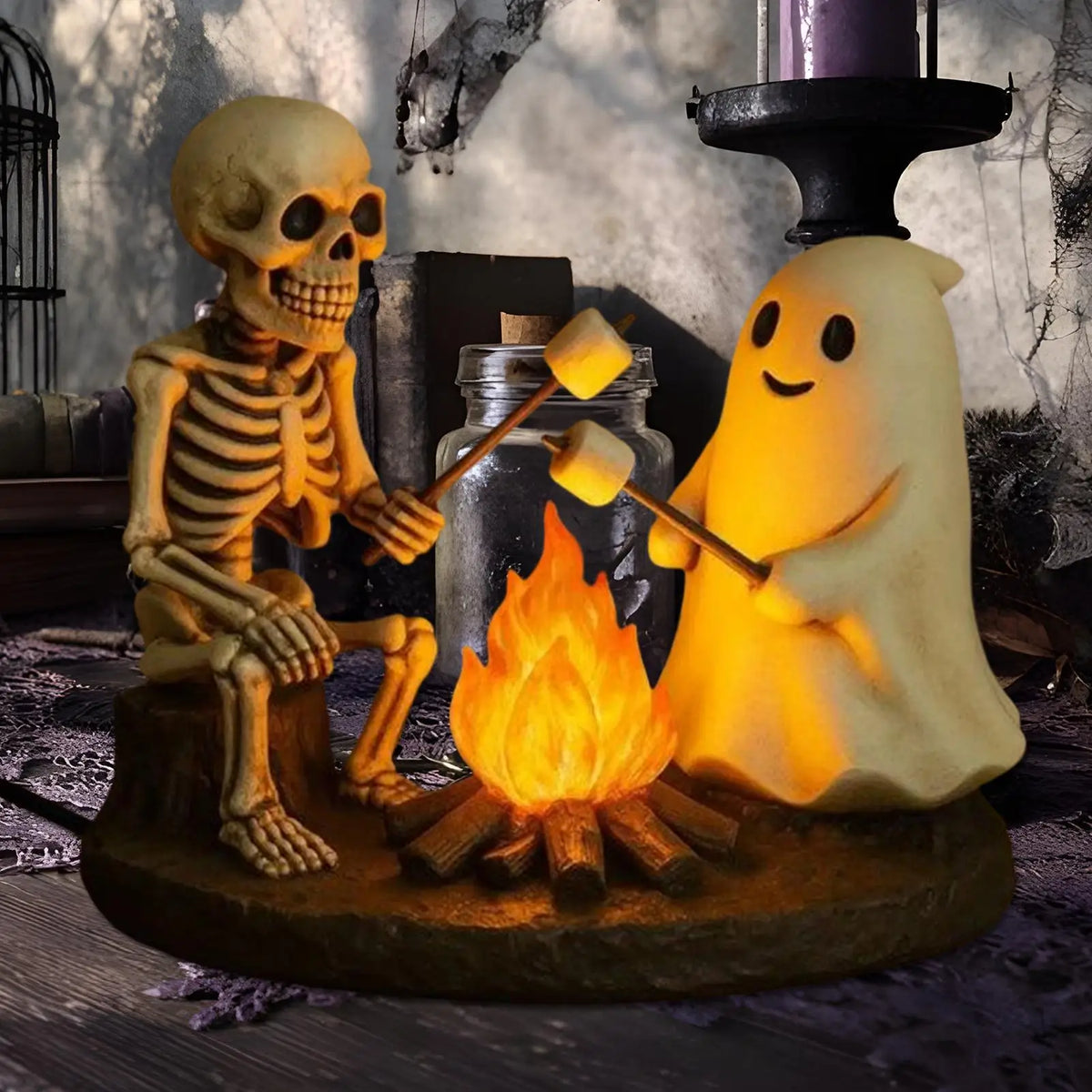 Halloween Skeleton & Ghost Bonfire Night Lamp, Flickering Campfire Nightlight, Spooky Indoor Tabletop Home Decoration Ornament