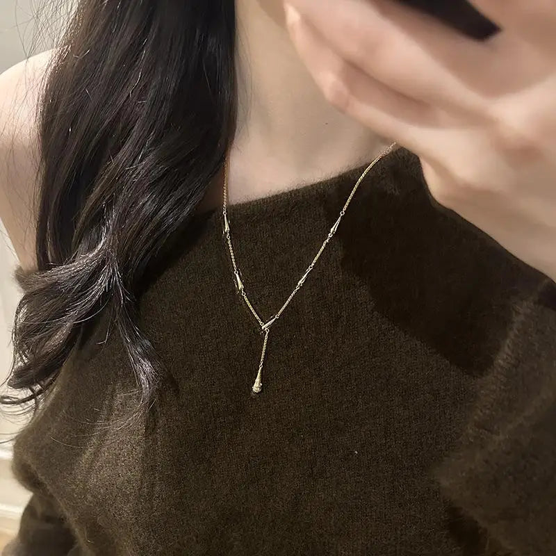 Simple New in Light Luxury Collarbone Chain Fashion Exquisite Tassel Pendant for women Style Wedding Fine Party Jewelry