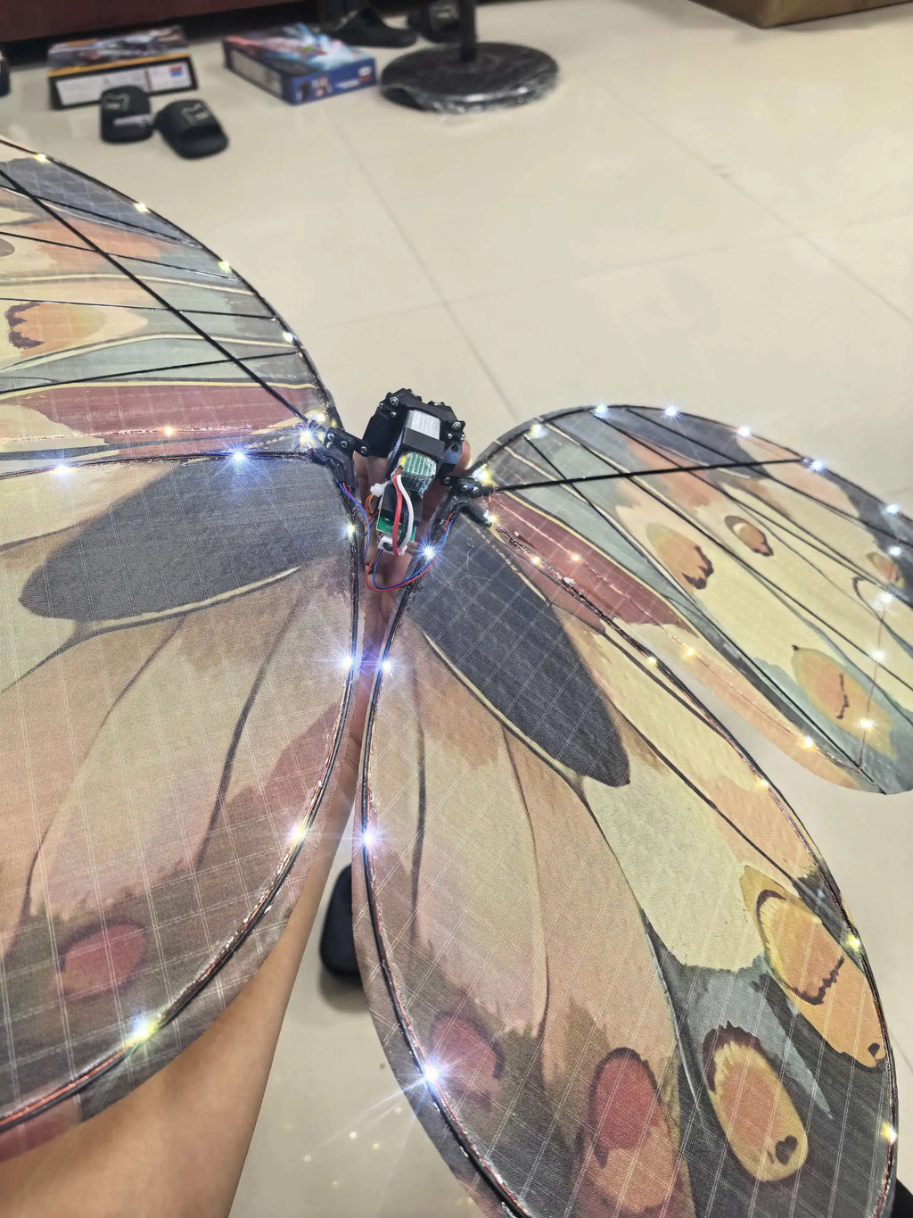 Remote Control Bionic Flapping Wing Butterfly Drone LED Light Ornithopter 2.4G RC Flying Butterfly Aircraft 7.4V Kids Gift