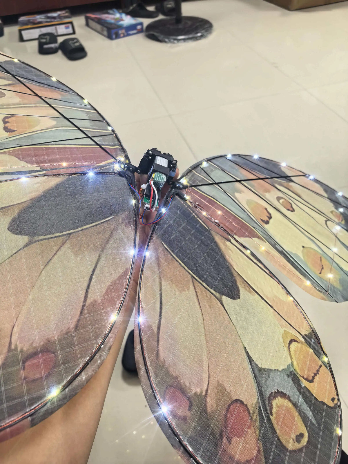Remote Control Bionic Flapping Wing Butterfly Drone LED Light Ornithopter 2.4G RC Flying Butterfly Aircraft 7.4V Kids Gift