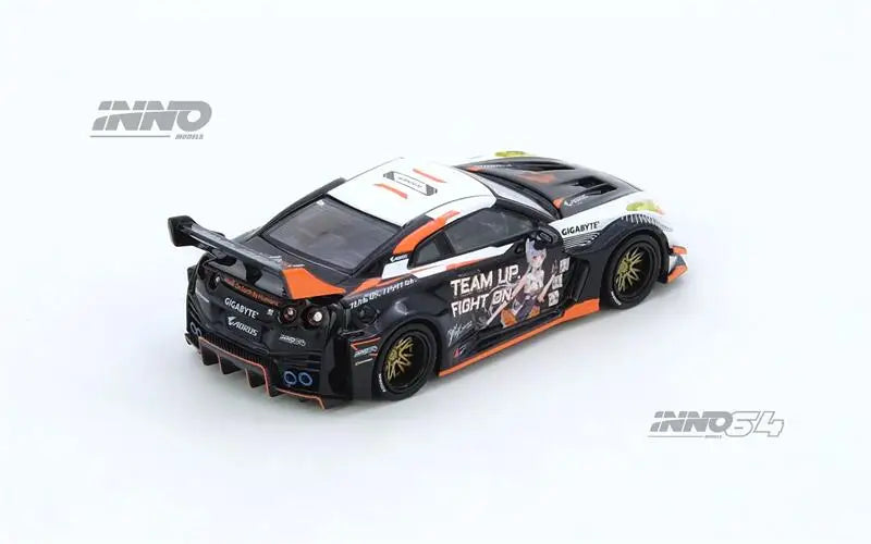 INNO 1:64 R35 WIDEBODY AORUS X INNO64 Diecast Model Car