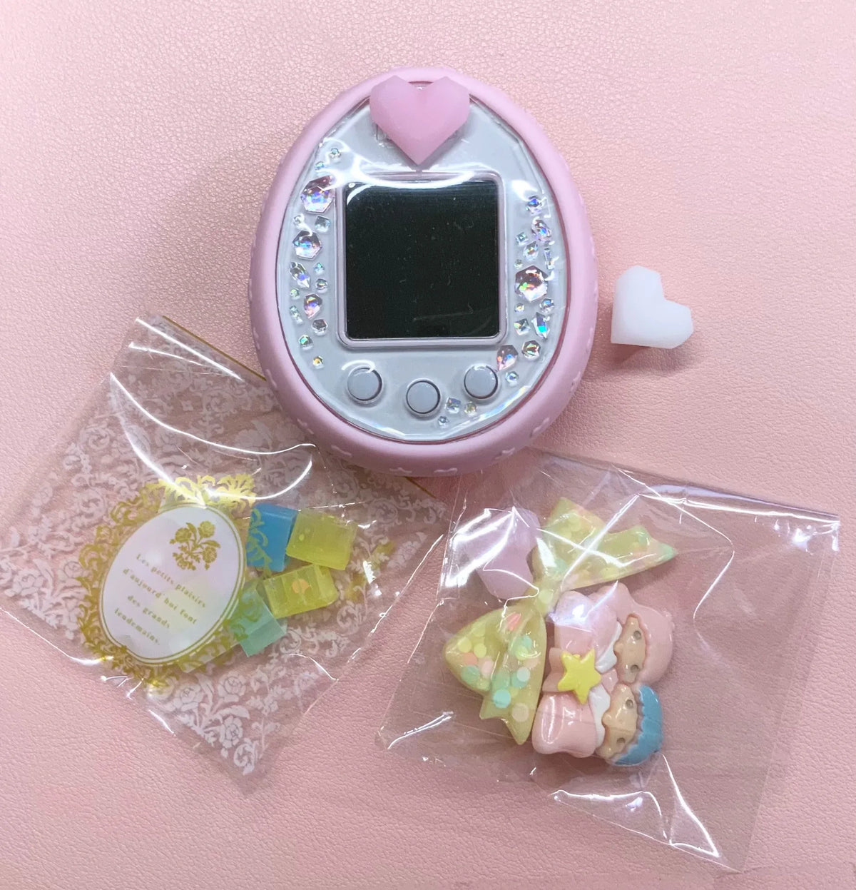 Tamagotchi Uni Electronic Pet Color Ps Silicone Heart Imitation Original Heart Plug