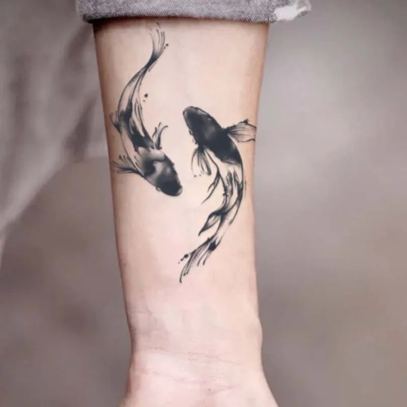 1Pc Koi Fish Waterproof Temporary Tattoo Stickers, Long-lasting Waterproof for One to Two Weeks, Suitable for Arm, Leg.