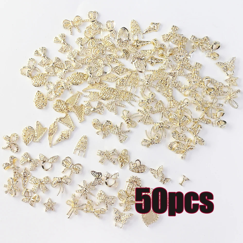 1 Bag Random Luxury Nail Art Dangle Jewelry  (Heart Bowknot)  Mixed Style 3D Nail Art Charms Tassel Design Alloy Nail Art Dangle