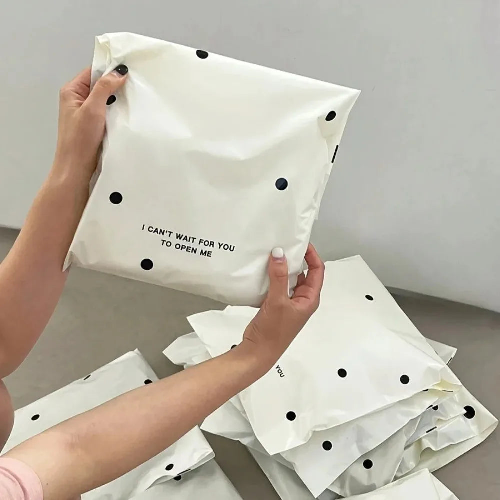 10/50/100pcs Beige Polka Dot Express Delivery Bags, Gift and Clothing Packaging Bags, Waterproof Plastic Storage Bags - Office
