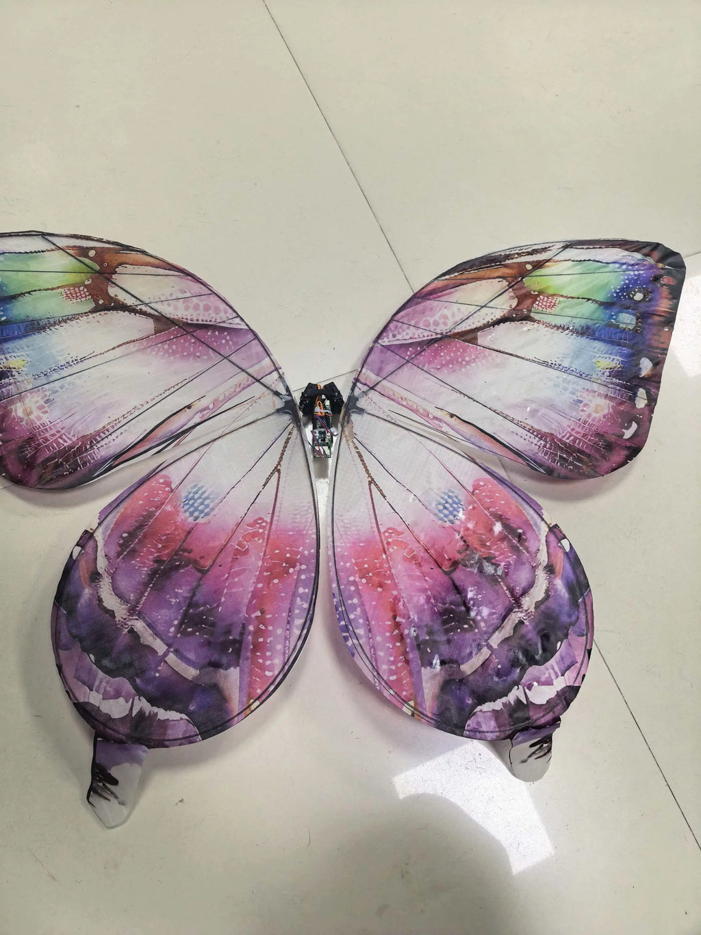 Remote Control Bionic Flapping Wing Butterfly Drone LED Light Ornithopter 2.4G RC Flying Butterfly Aircraft 7.4V Kids Gift