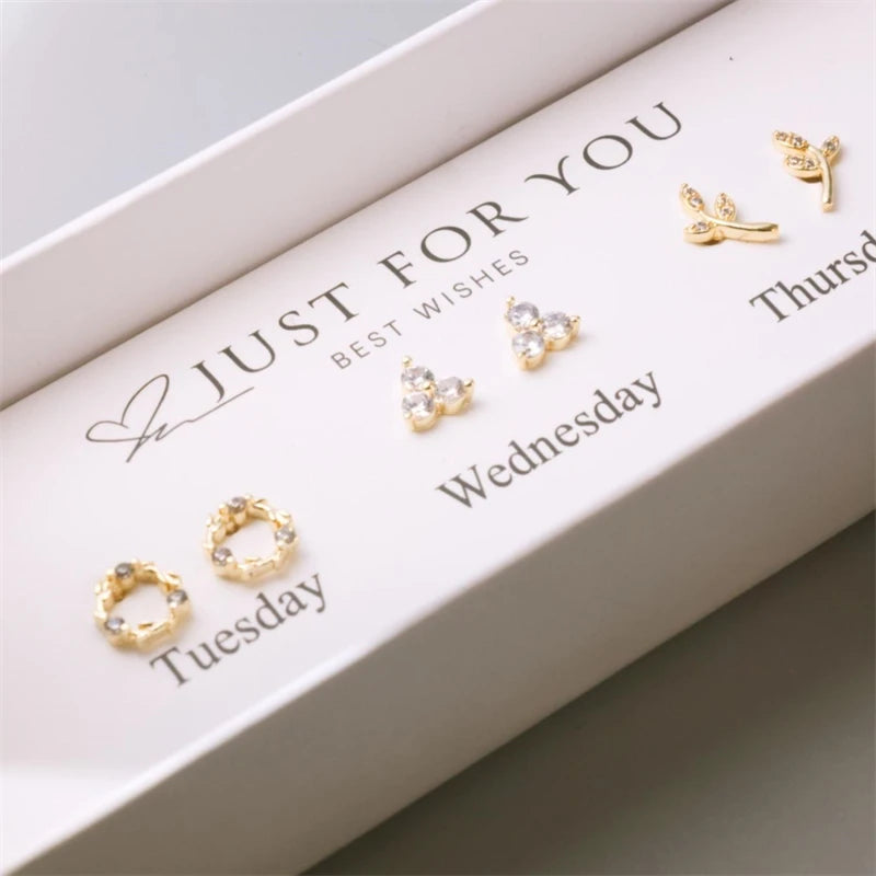 10 gift box set of Bohemian retro brass material for women, fashionable, elegant and versatile earring set