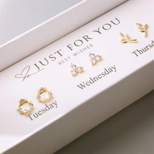 10 gift box set of Bohemian retro brass material for women, fashionable, elegant and versatile earring set