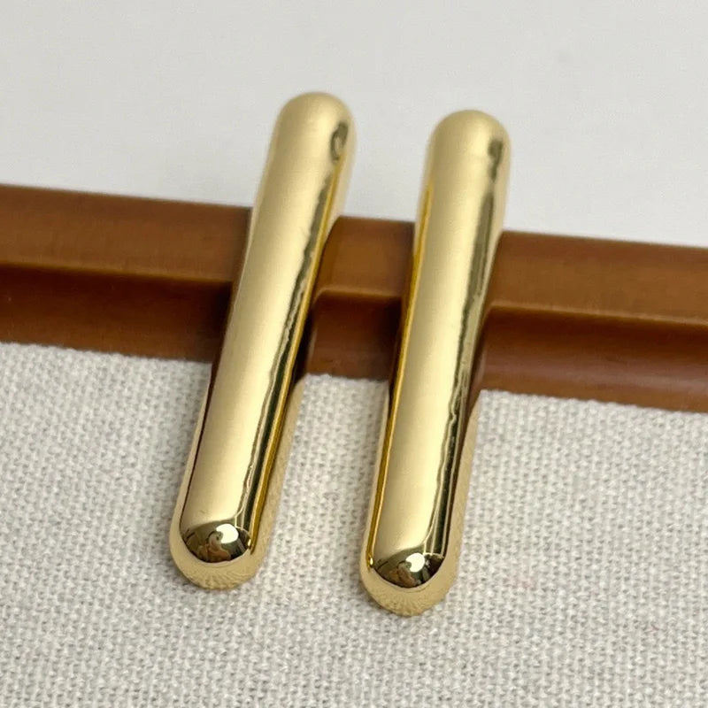 2024 New Simple European And American Metal Smooth Cylindrical Unique Earrings Temperament Female Accessories
