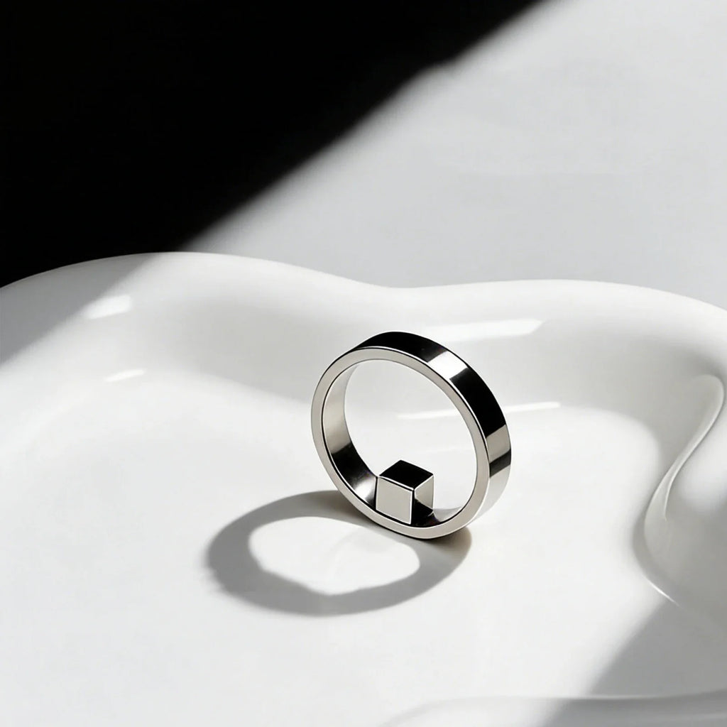 Magnetic Ring Hollow Cat Eye Tool Professional Black Hole Cat‑Eye Design DIY Nail Art Accessory