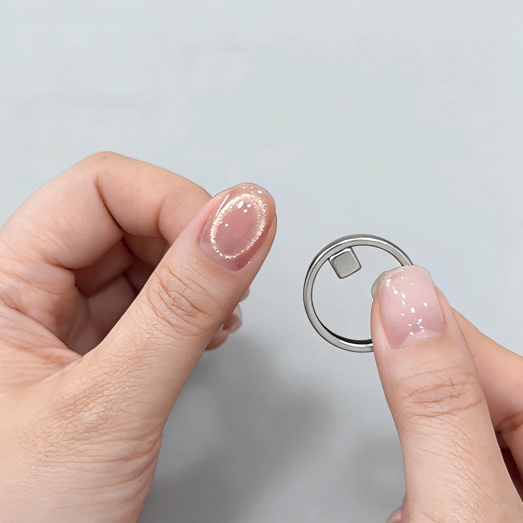 Magnetic Ring Hollow Cat Eye Tool Professional Black Hole Cat‑Eye Design DIY Nail Art Accessory