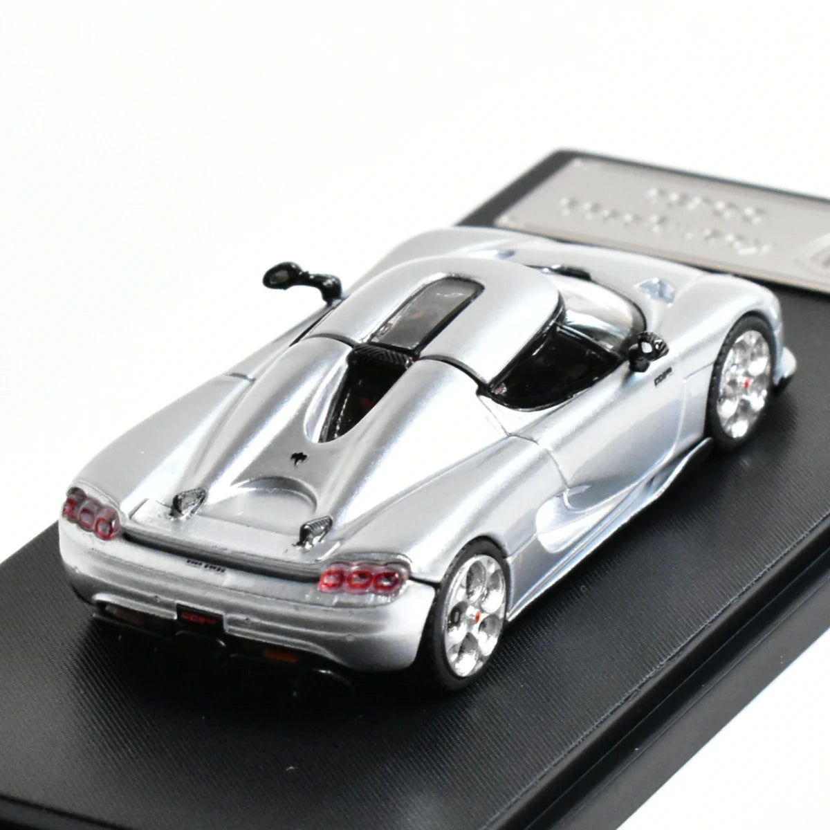 RM 1:64 CC850 Diecast Model Car
