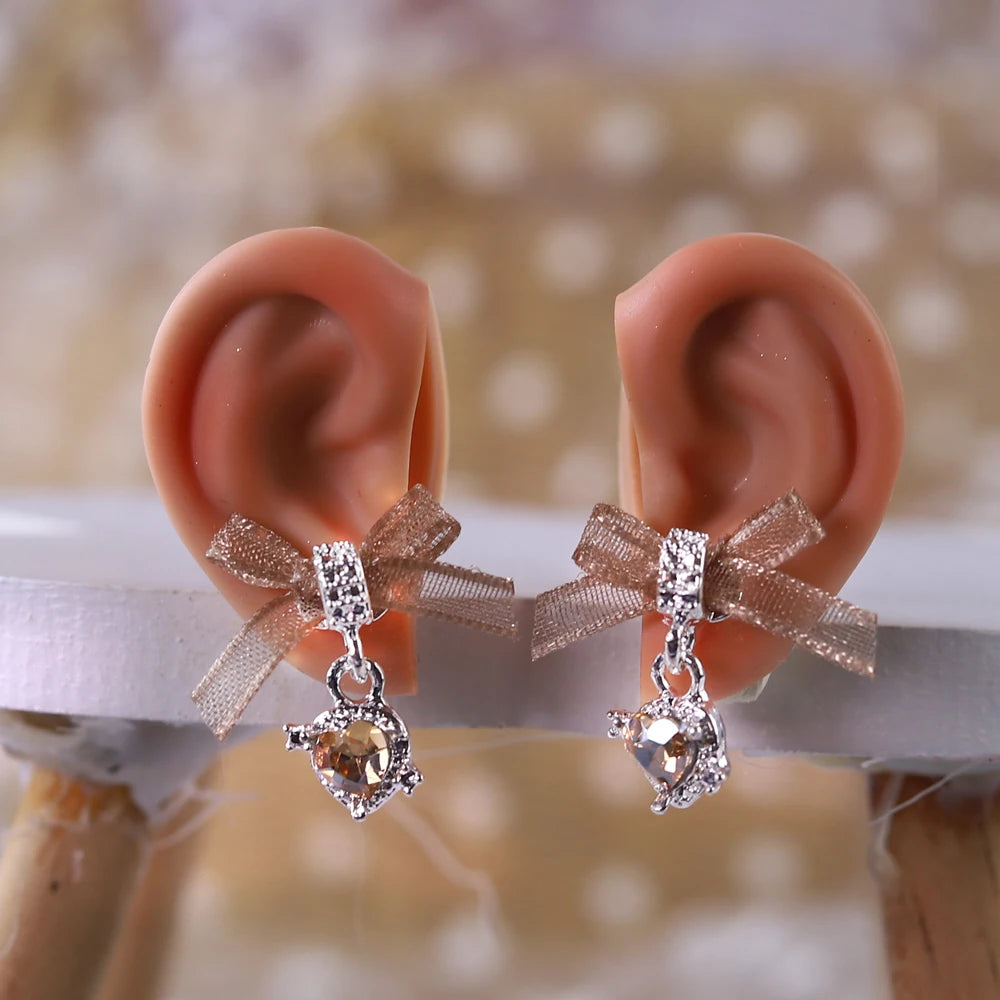 Blyth 1/6 Doll Ear: Hand-painted Ears with Rhinestone Texture and Openwork Design DIY Accessories for 30 cm Dolls