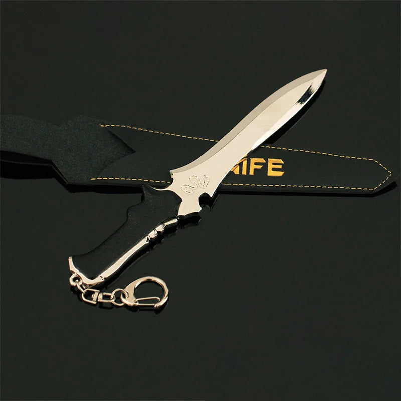 18cm Leon Knife Toy Sword with Holster Game Peripherals Outdoor Fun Safety Unsharpened Desktop Ornament Gifts Pendant