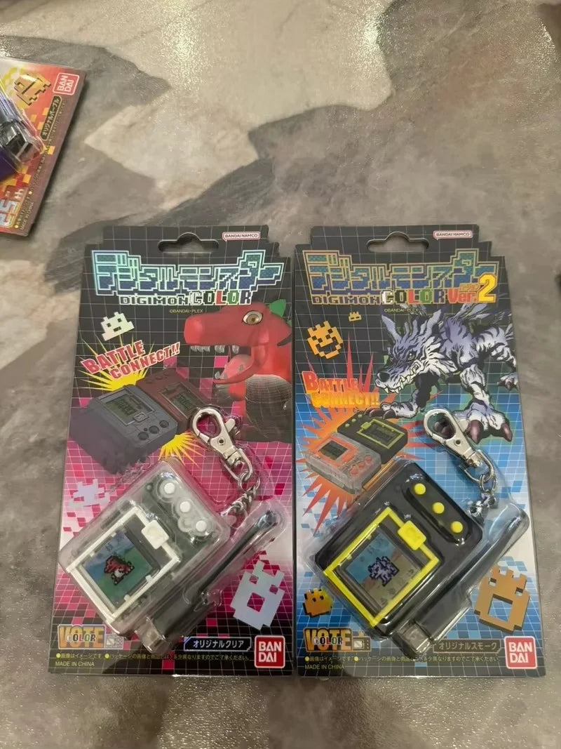 Authentic Bandai Premium Bandai Digimon Dinotch Color Re-Release Color Screen Version (Raising & Swing Device)