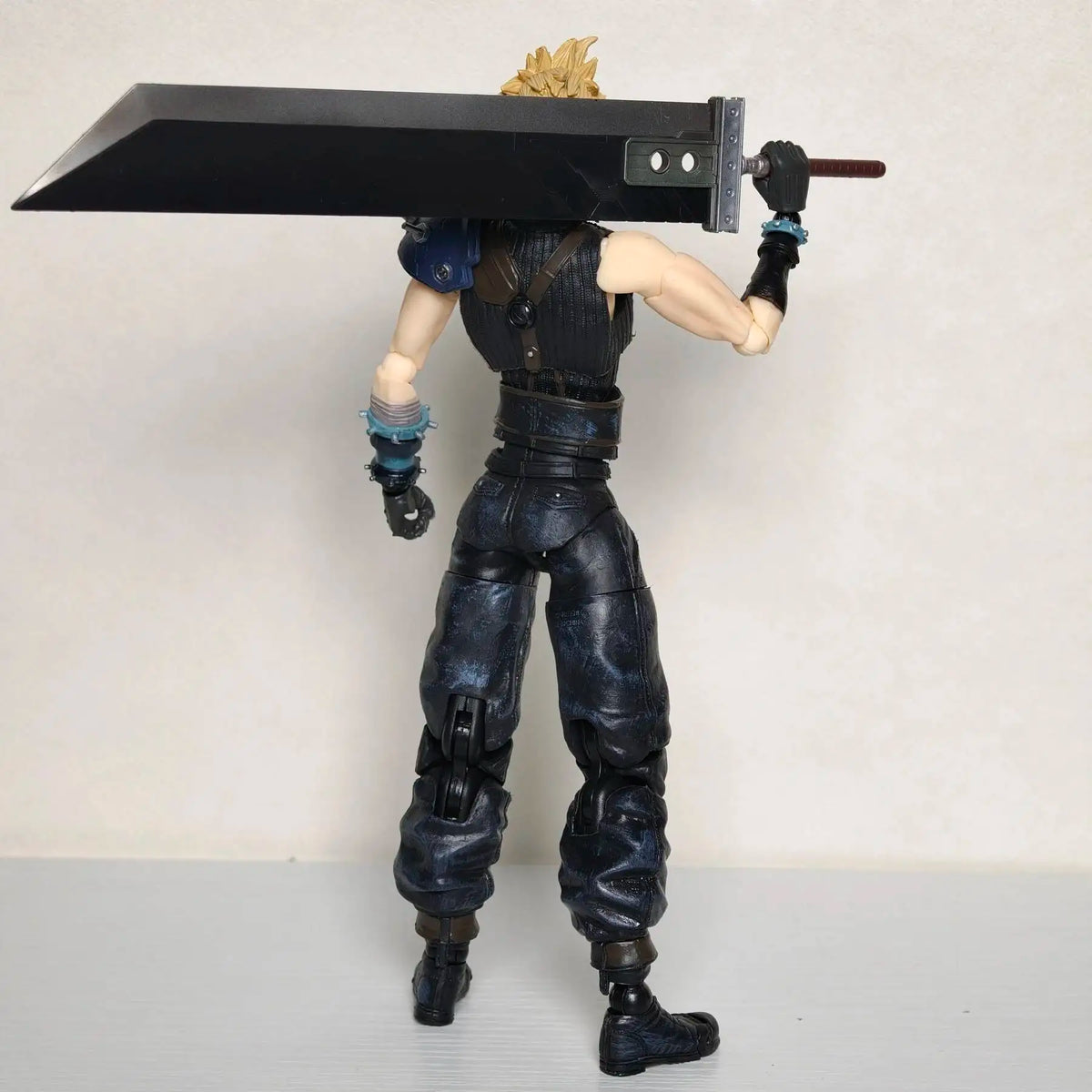 Yuffie Version 2.0 Cloud Strife Sephiroth Tifa Playarts Kisaragi Aerith PVC Anime Model Toy Gift Collection
