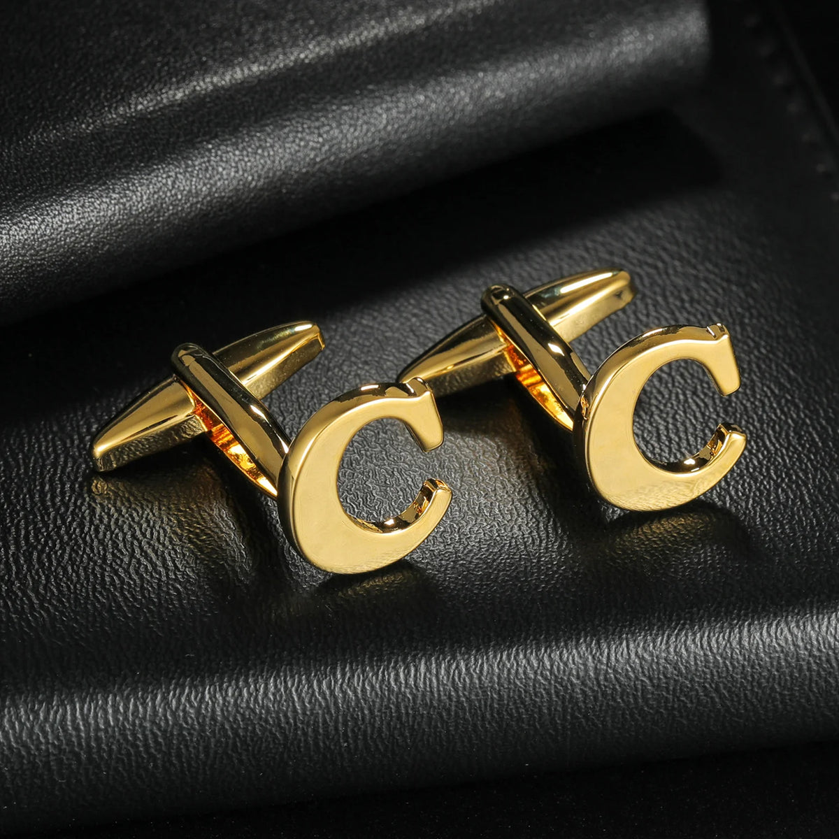 New High Quality Initial A-Z Cufflinks Alphabet Letter Copper Material Cuff Links For Business Mens Boys Tuxedo Shirts Gift