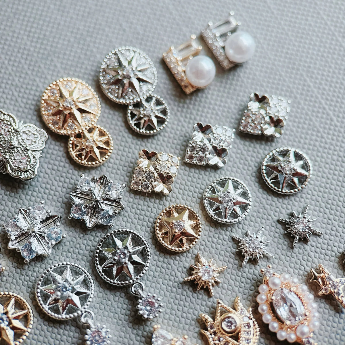 10pcs 3D Luxury Nail Art Charms Zircon Metal Star And Flower Decorations Starlight Jewelry Accessories for Manicure Supplies