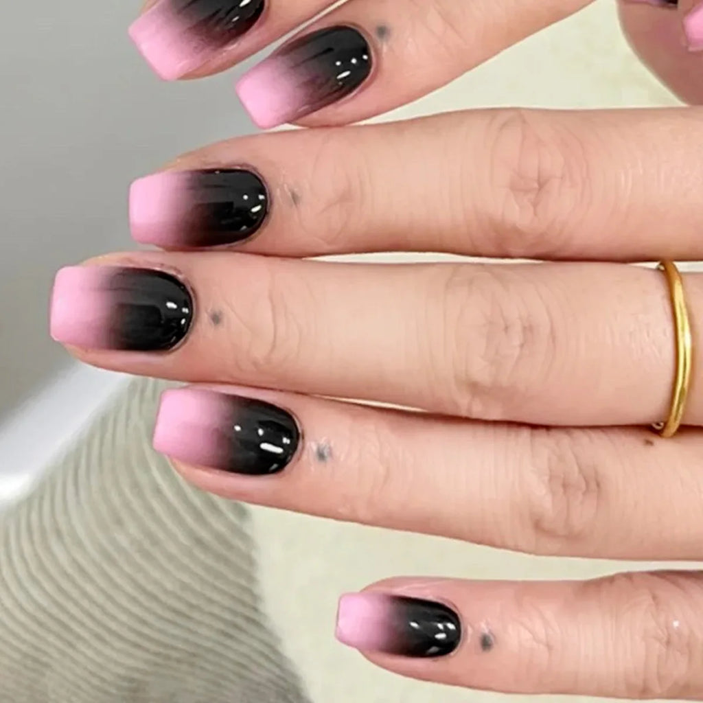 24Pcs Simple Square Head Fake Nail with nude design White Gradient French Press on False Nails Short Full Cover Nail Tips