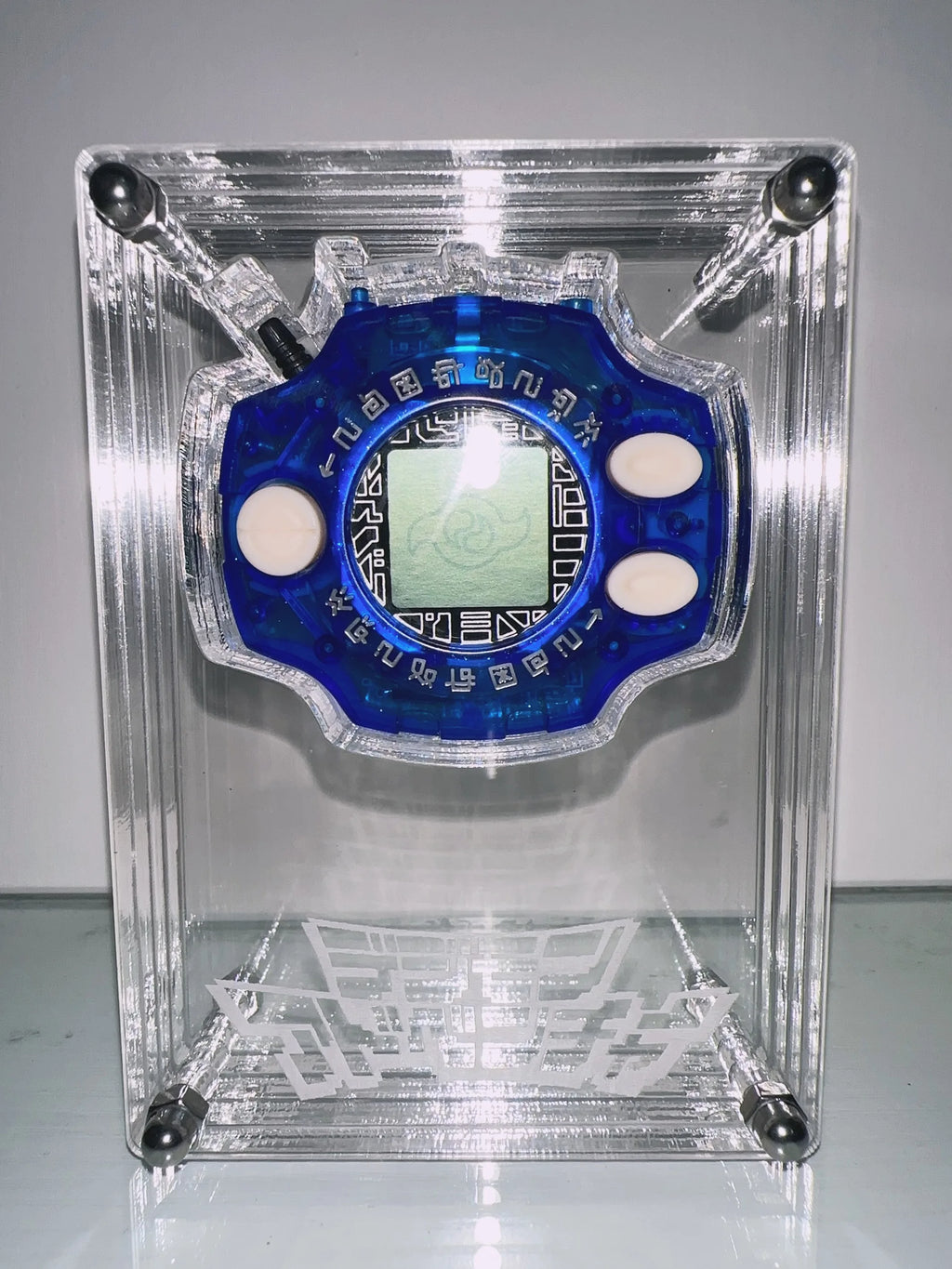 Official Style Digimon Digivice Stand - Transparent Acrylic Showcase & Organizer   Only The Shell！！！