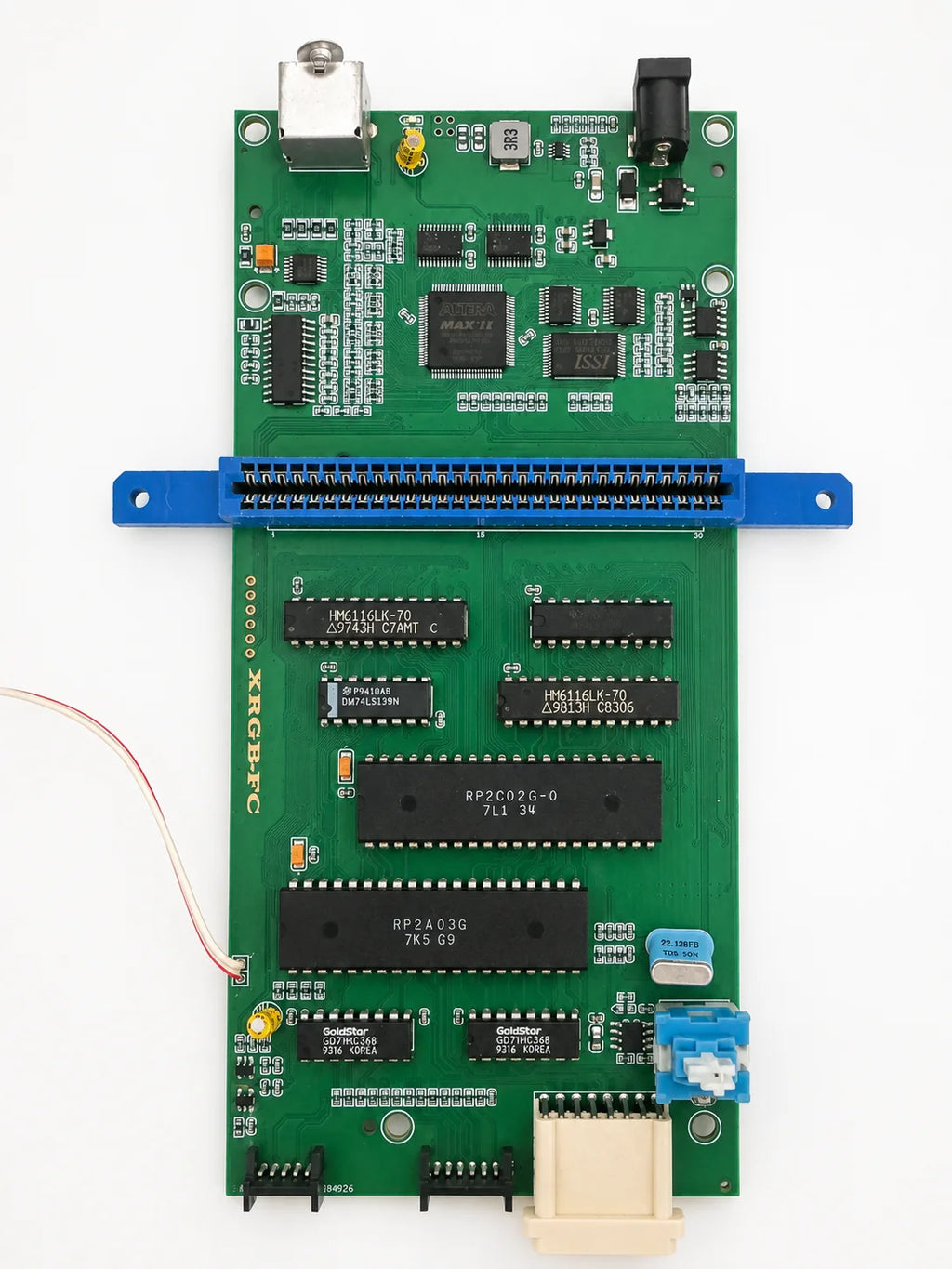 Retro Game  AV S-Video RGB Famicom NES Compatible with Original 83, 84, 89 Shells RGB Famicom Clone Console Supports Zapper