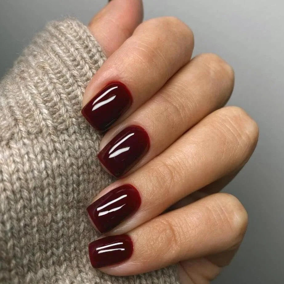24Pcs Simple Square Head Fake Nail with nude design White Gradient French Press on False Nails Short Full Cover Nail Tips