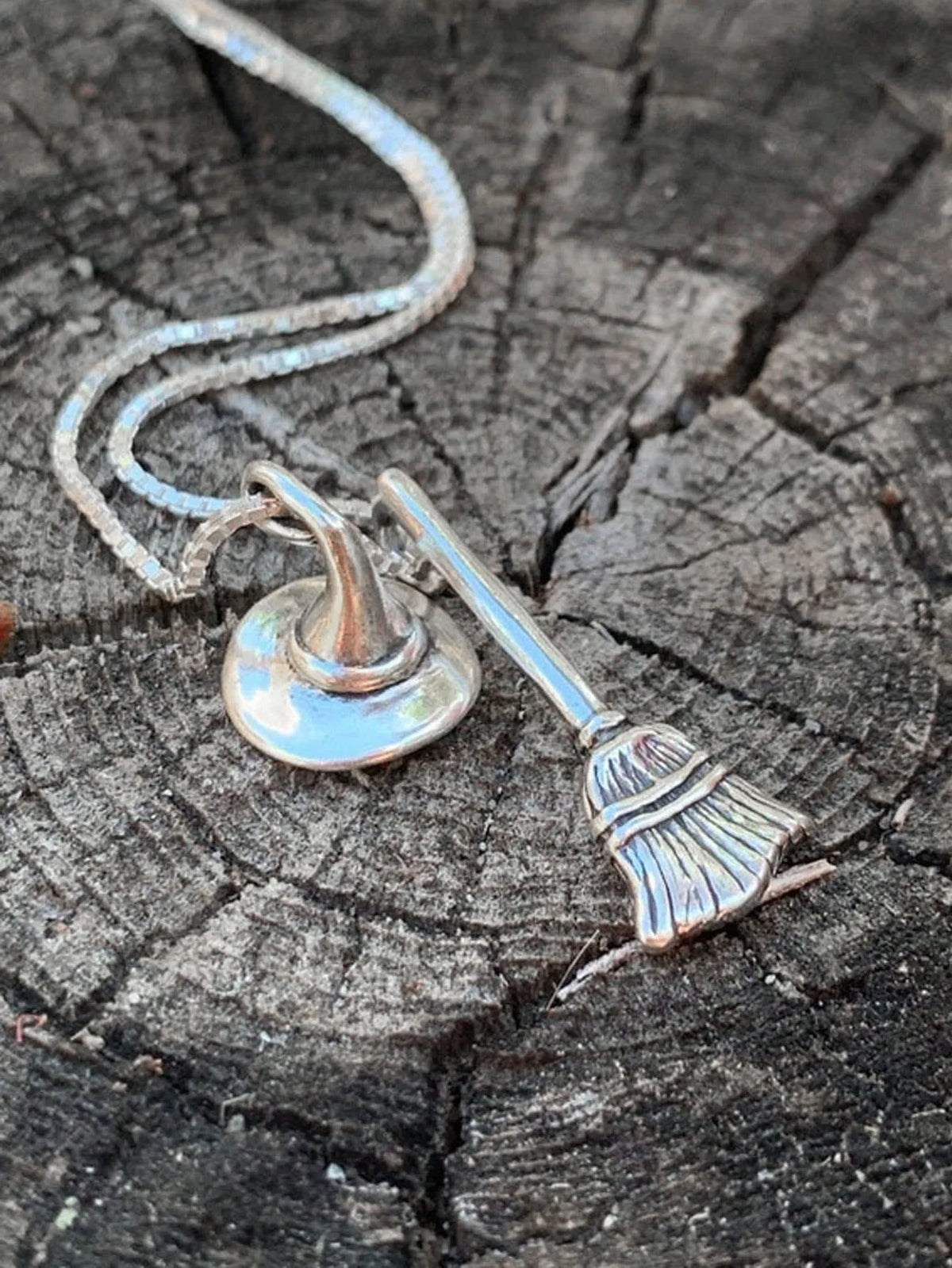 Vintage Personalized Irregular Witch Hat Broomstick Pendant Necklace Halloween Fashion Jewelry For Men and Women