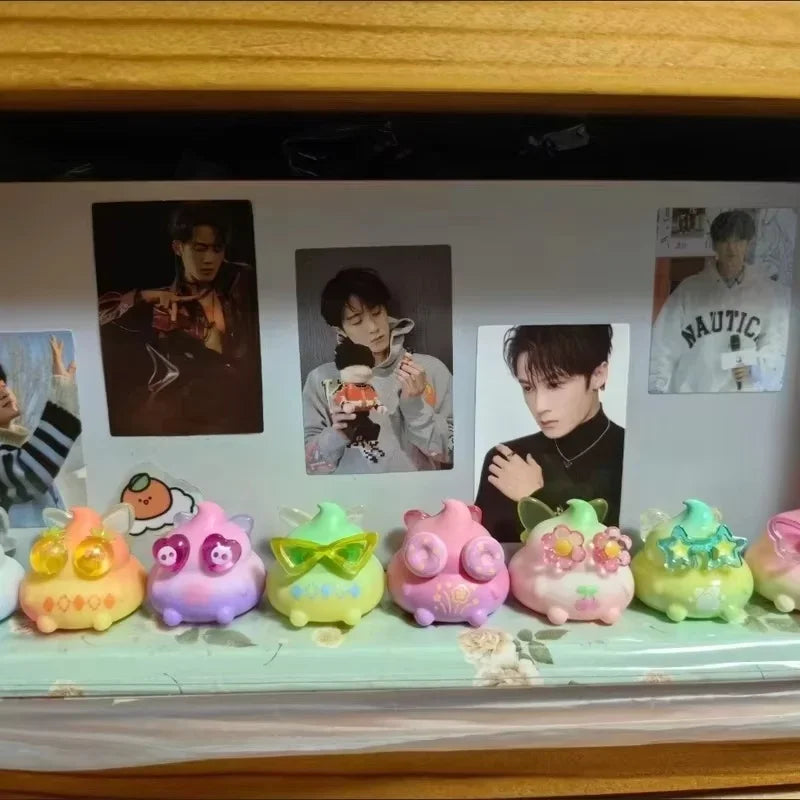 Mini Emmmku Four-Generation Elf Series Trendy Hand-Made Cute Doll Blind Box Set Creative Desktop Decorations Toy Collection