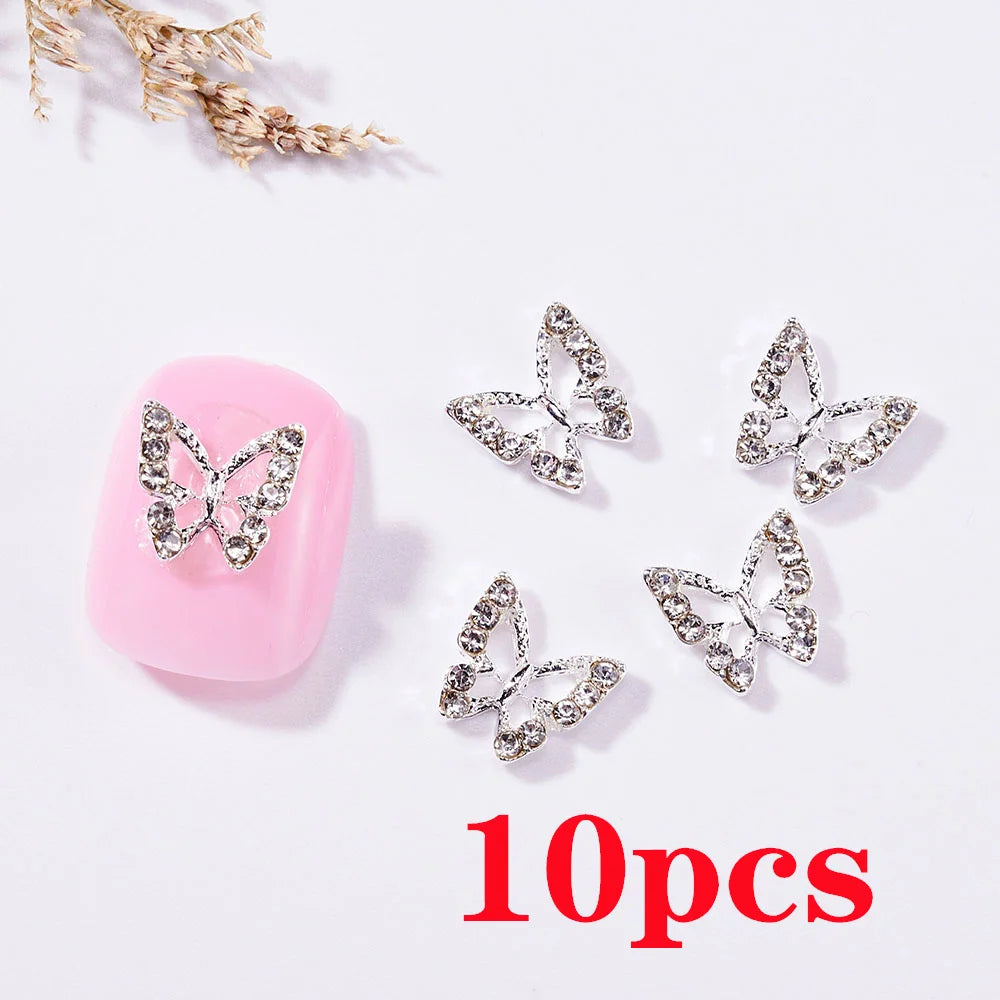 1 Bag Random Luxury Nail Art Dangle Jewelry  (Heart Bowknot)  Mixed Style 3D Nail Art Charms Tassel Design Alloy Nail Art Dangle