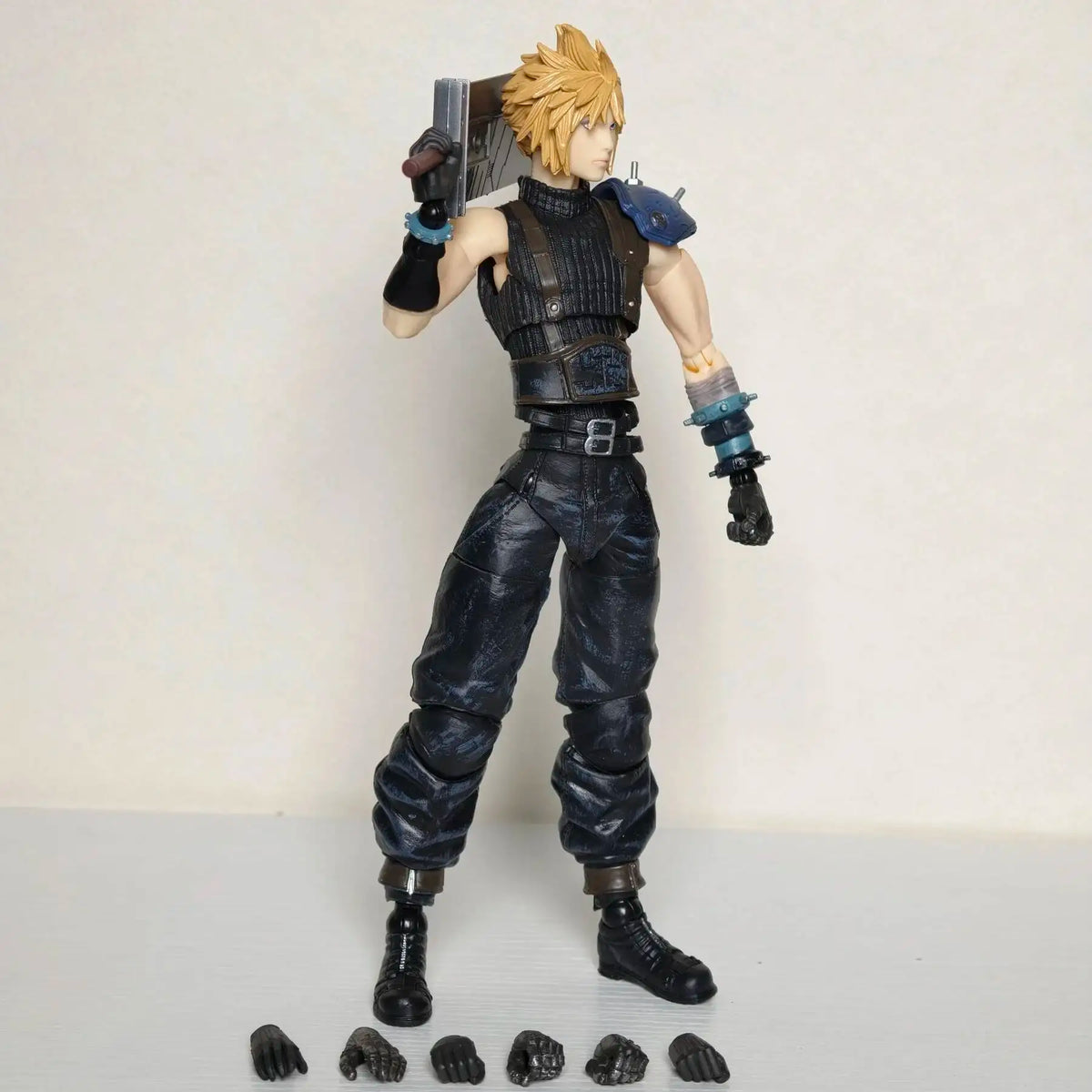 Yuffie Version 2.0 Cloud Strife Sephiroth Tifa Playarts Kisaragi Aerith PVC Anime Model Toy Gift Collection