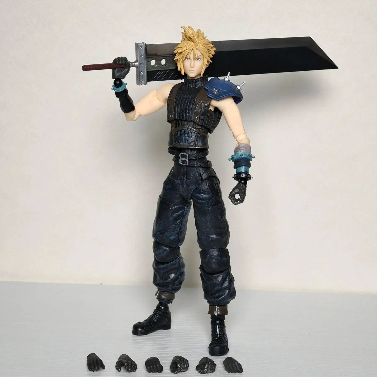 Yuffie Version 2.0 Cloud Strife Sephiroth Tifa Playarts Kisaragi Aerith PVC Anime Model Toy Gift Collection