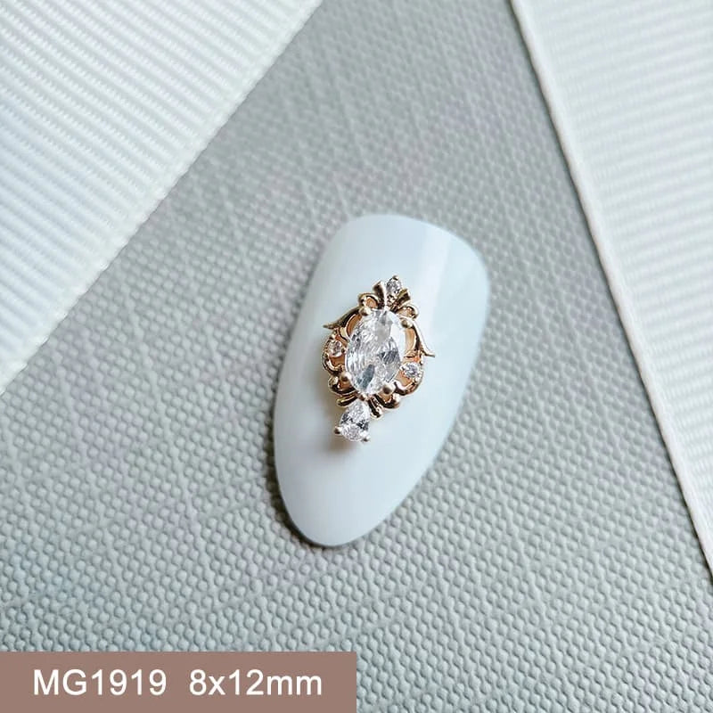 10pcs 3D Luxury Nail Art Charms Zircon Metal Star And Flower Decorations Starlight Jewelry Accessories for Manicure Supplies