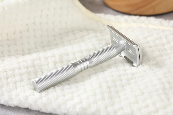 YAQI Ghost (Aluminum Version)  Light Weight Safety Razor