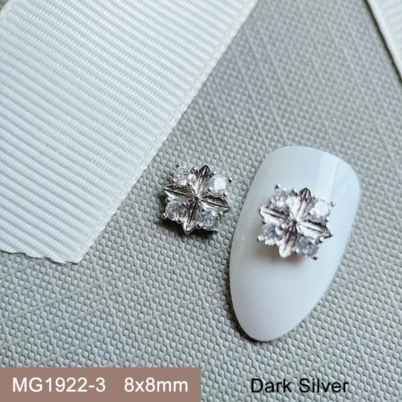 10pcs 3D Luxury Nail Art Charms Zircon Metal Star And Flower Decorations Starlight Jewelry Accessories for Manicure Supplies