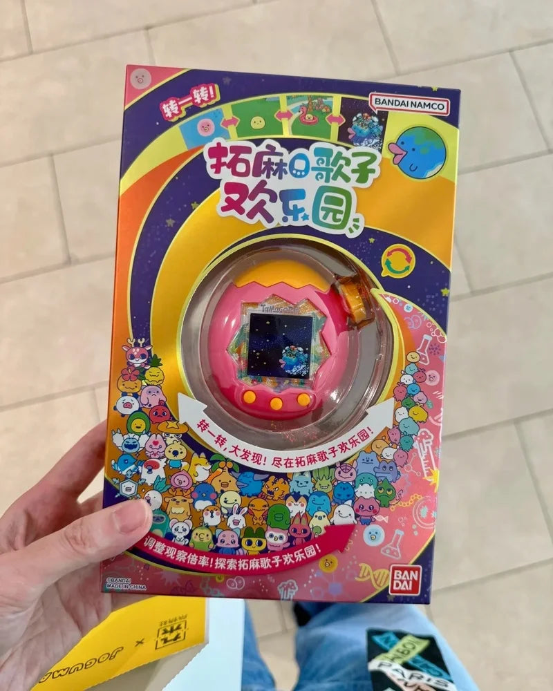 Bandai Tamagotchi Paradise "Orange Tropics" & "White Glacier" (New Fields & Characters) Chinese Version Can Switch Languages