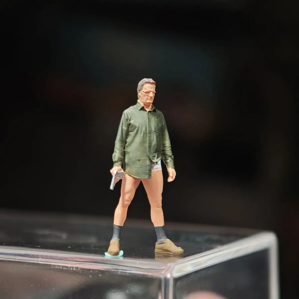 1/64 Static Model Doll Figurine Model Car Scene Diorama The White Miniature