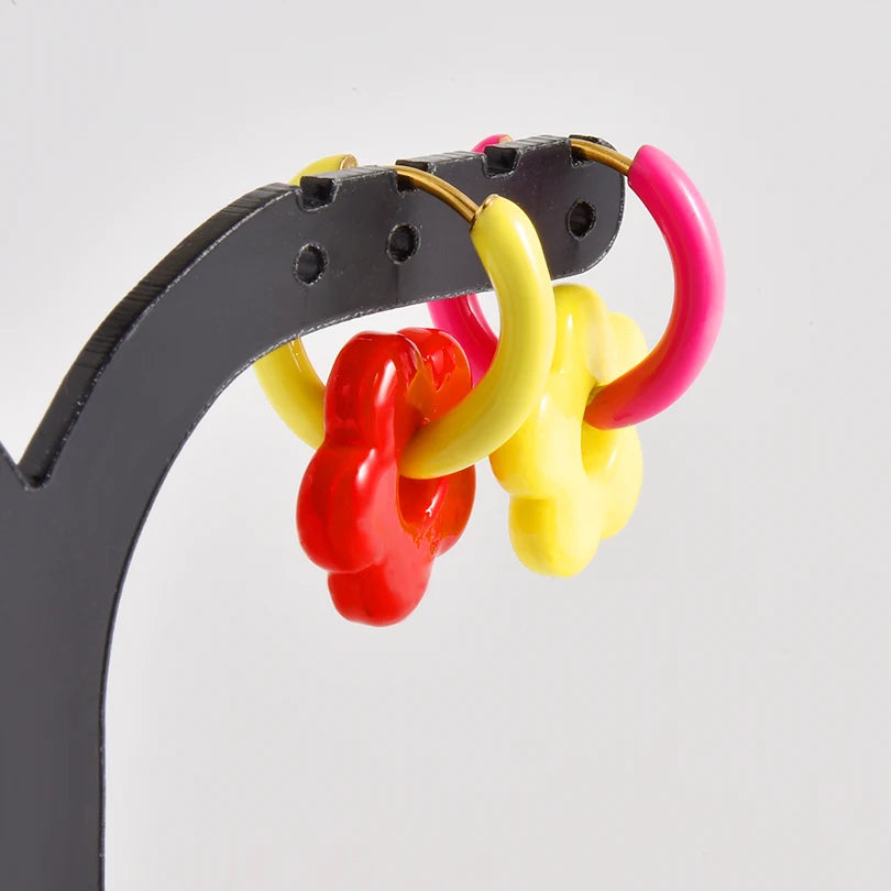 1Pair Dopamine Enamel Sweet Heart  Cute Bee Flower Y2K Girl Aesthetic Aretes Funny Food Cake Gothic Star Hoop Earrings Jewelry