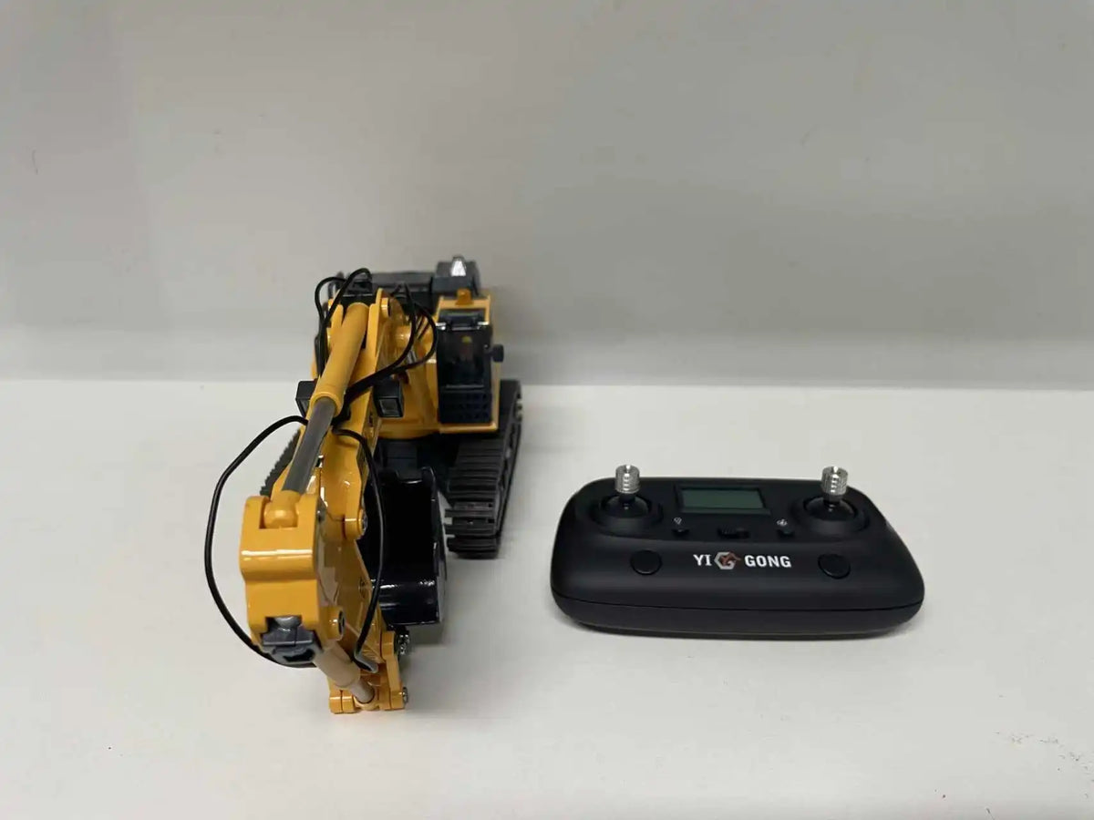 Mini Excavator 1/50 970 Electric Excavator Simulation Model With Lighting System Desktop Remote Control Excavator Model Toy