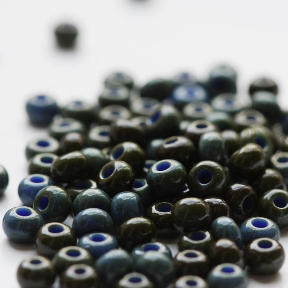 DIY Supply-10 Grams Czech Glass Preciosa 6/0 Seed Beads - Size 6 (6C3)